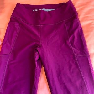 Victoria’s Secret sport leggings